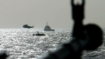 Rebelii Houthi anunta ca vor incepe sa atace nave si in Marea Mediterana. Ce arsenal au insurgentii din Yemen