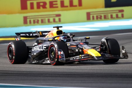 Max Verstappen nu poate fi oprit! Victorie in sprintul din Miami + Cum arata <span style='background:#EDF514'>CLASAMENT</span>ul cursei