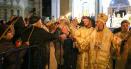 Mii de buzoieni, la slujba de Inviere de la Arhiepiscopie. IPS Ciprian: Sa sporim si mai mult rugaciunea pentru pace