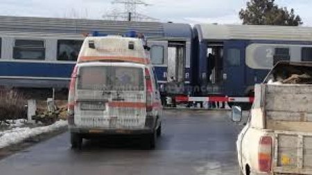 Accident mortal in ziua de Pasti: Masina condusa de un barbat a fost lovita de tren in Sibiu