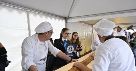 Cea mai lunga bagheta din lume. Razboiul brutarilor din Franta si Italia