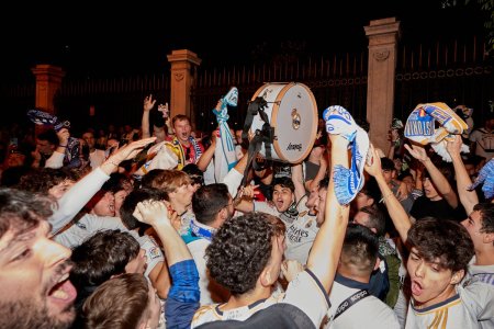 Scandal cu decernarea trofeului. Decizie neverosimila: Liga vrea sa-i premieze pe campioni la Granada. Real Madrid refuza!