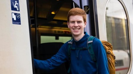 Pretul platit pe an de un adolescent pentru a locui in tren, la clasa I, in Germania: Pot decide in fiecare zi unde vreau sa merg