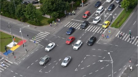 Lista noilor intersectii din Bucuresti care beneficiaza de semaforizare inteligenta