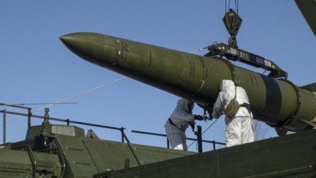 Ce sunt fortele nucleare nestrategice, pe care rusii le folosesc pentru a speria Occidentul, la instructiunile comandantului suprem Vladimir Putin