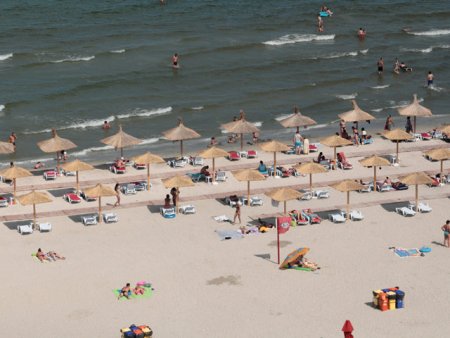Peste 70.000 de turisti au ales litoralul pentru vacanta de 1 Mai si Paste. Ce statiuni au fost in topul preferintelor