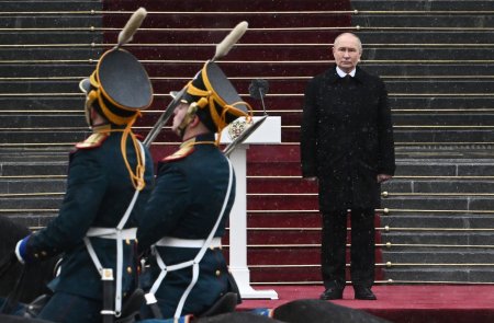 Investirea lui Putin. Este sau nu este presedinte? Editorialul-manifest al unei publicatii interzise in Rusia