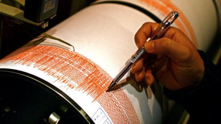 Cutremur de magnitudine 4,1 in zona Vrancea. Epicentrul a fost <span style='background:#EDF514'>STAB</span>ilit la 51 de kilometri nord de Buzau, la 140 de kilometri adancime