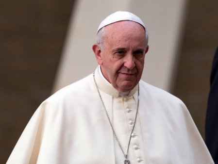 Papa Francisc a convocat o reuniune a 30 de <span style='background:#EDF514'>LAURE</span>ati Nobel