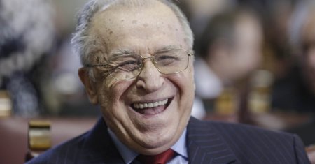 Cum arata locul de veci pe care si l-a cumparat Ion Iliescu. Nu are o cruce crestina pentru ca este ateu