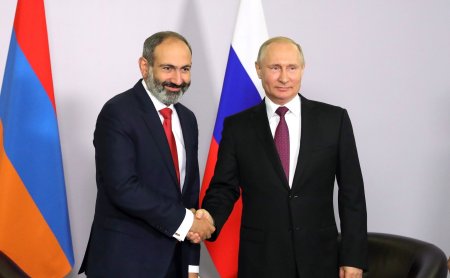 Armenia anunta ca nu mai finanteaza blocul militar condus de Rusia