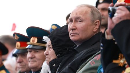 Vladimir Putin, sfidator la parada de la Moscova, de Ziua Victoriei, in timp ce tarile blocului comunitar sarbatoresc Ziua Europei