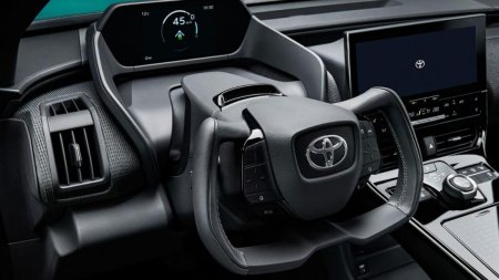 Toyota vrea sa creeze masina suprema cu inteligenta artificiala