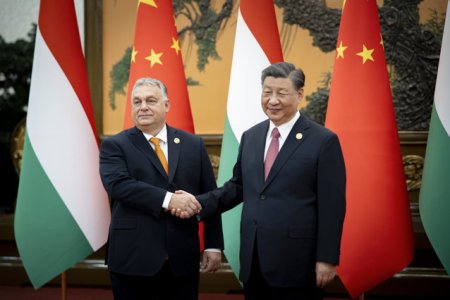 Turneul european al lui Xi Jinping continua. Presedintele Chinei a ajuns in Ungaria