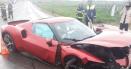Ferrari facut praf intr-un accident rutier, intre Turda si Cluj. Doua persoane au fost ranite