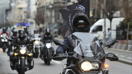 Mars pe motociclete, sambata, in Bucuresti. Anuntul facut de Brigada Rutiera