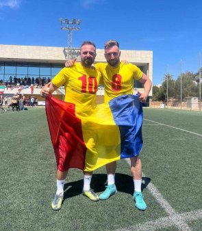 Formatia de fotbal IPA 1 Dolj a castigat turneul mondial Copa del Mar, din Almería - Spania, la categoria Gold, +45!