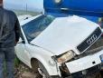 Accident intre Voila si Fagaras. Un sofer nu s-a asigurat si masina sa a fost lovita de un tren
