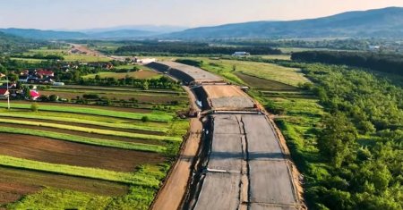 Cea mai complexa autostrada in lucru din Romania a ajuns la 70%. Inca un tronson intra in lucru
