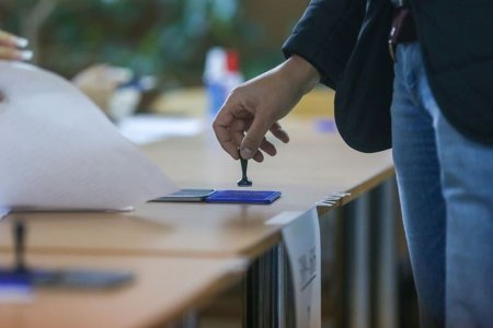 Un candidat la Primaria Sibiu si-a trecut toata familia pe lista Consiliului Local: Familia mi-a fost intotdeauna alaturi in demersul meu politic