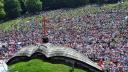 Peste 300.000 de oameni, asteptati la Rusaliile Catolice de la Sumuleu Ciuc. Unii pelerini au venit pe jos peste 1.000 de km