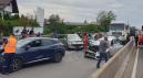 Accident pe DN 1, la Barcanesti, langa Ploiesti, in care au fost implicate 6 masini si un camion. Doi oameni au ajuns la spital