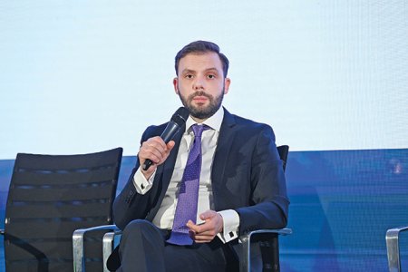 Mihai Precup, secretar de stat: Avem nevoie de o mai buna reprezentativitate a sectoarelor de activitate la nivel national in piata de capital. Sunt foarte putine companii din sectorul agricol, un sector la care Romania ar trebui sa fie o forta la nivel international