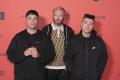 Massive Attack si Pulp apara trupa Kneecap, investigata de politie pentru versurile