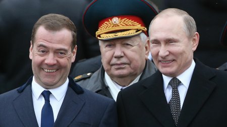 Fostul presedinte rus Medvedev sustine ca Trump a fortat Ucraina sa plateasca cu resurse minerale pentru ajutorul militar