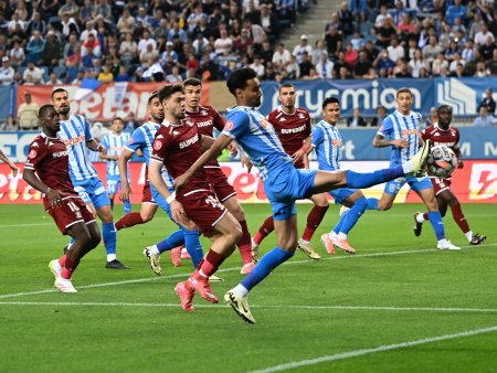 Rapid castiga la Craiova dupa o gafa de proportii si ramane in cursa pentru cupele europene