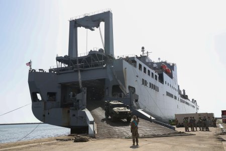 Un barbat <span style='background:#EDF514'>CARE</span> spiona pentru Rusia un nod logistic al armatei americane a fost arestat in Grecia