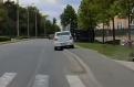 Taxi scapat de sub control la Iulius Mall in Cluj. S-a urcat pe trotuar si era sa loveasca o femeie