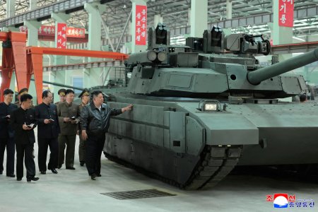 Intre modernizare si mesaj politic. Kim Jong Un anunta revolutia blindata a armatei nord-coreene