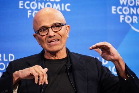 250 de sefi de companii din SUA au cerut ca programarea si Inteligenta Artificiala sa fie obligatorii in programa scolara: Urgent si necesar