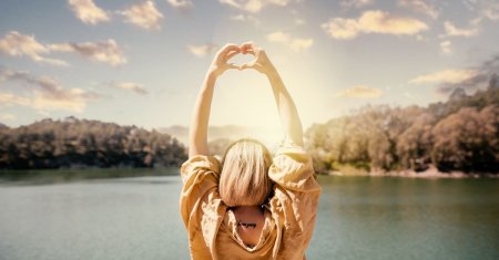 Horoscop marti, 6 mai. Pestii isi controleaza greu nervii, iar Fecioarele cheltuie mai multi bani decat si-ar dori