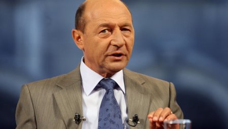 Traian Basescu, despre plecarea lui Marcel Ciolacu de la guvernare: Cu cat mai repede, cu atat mai bine