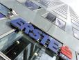 BCR, a doua banca din Romania dupa active, a fost in 2024 pe podium, pe locul 3, in topul subsidiarelor grupului austriac Erste, cu 317 sucursale, 5.158 angajati si 3 milioane de clienti. Erste intra acum si in Polonia, preluand 49% din Santander Bank Polska. Cum se schimba harta prezentei Erste in regiune?